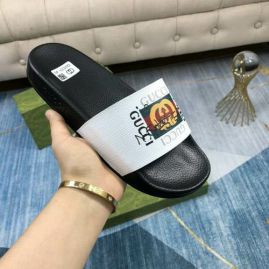 Picture of Gucci Slippers _SKU333991173202004